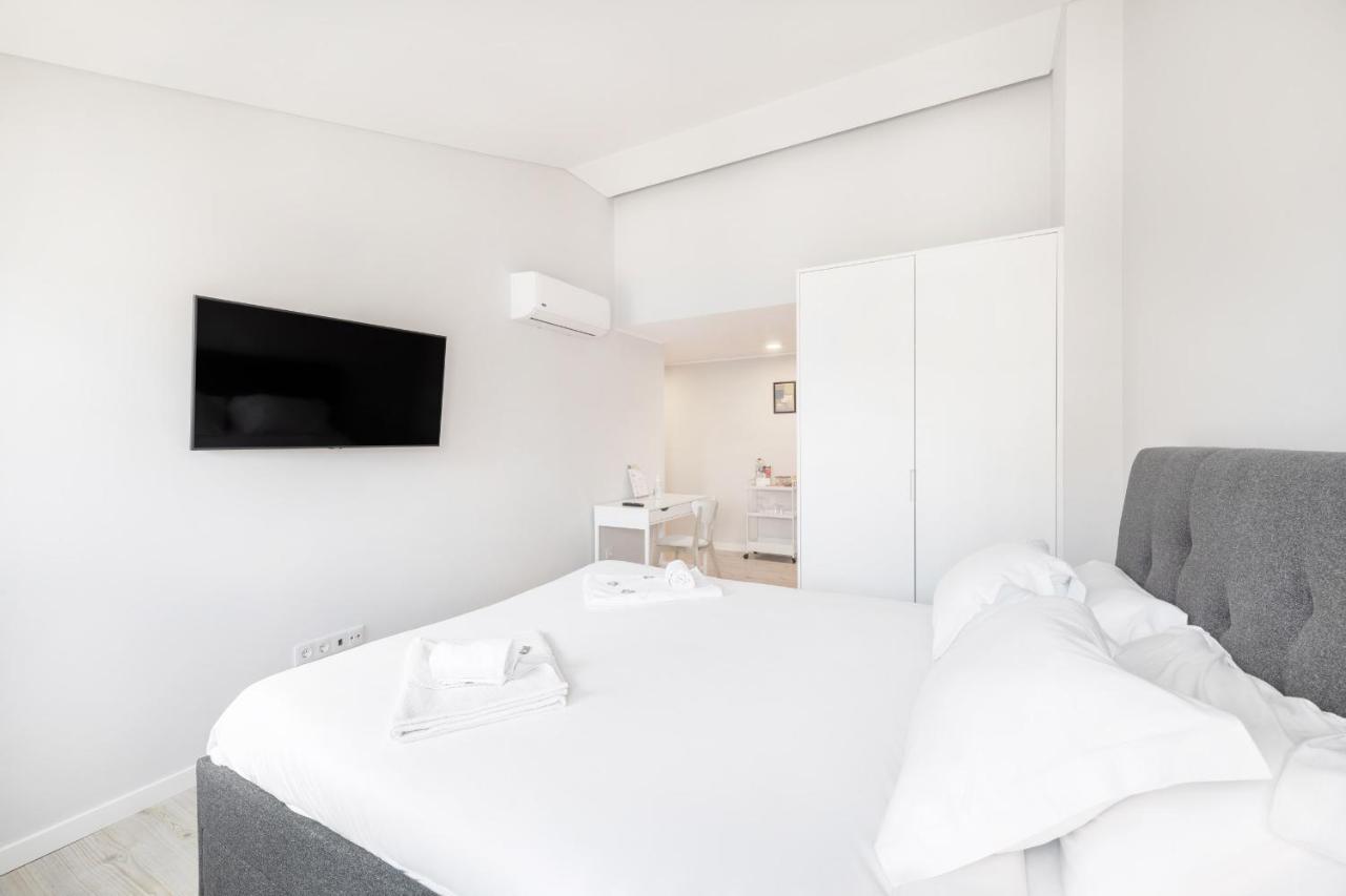 Olala Lisbon Oriente Suites A エクステリア 写真