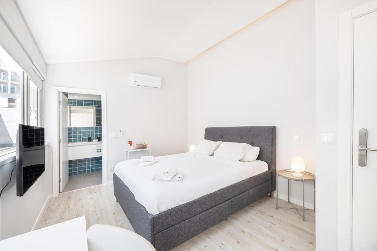 Olala Lisbon Oriente Suites A エクステリア 写真