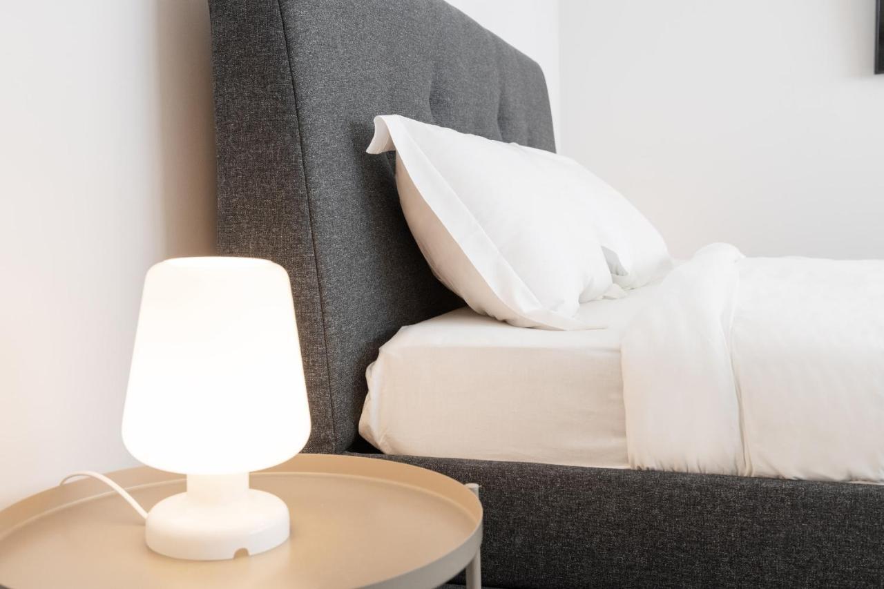 Olala Lisbon Oriente Suites A エクステリア 写真